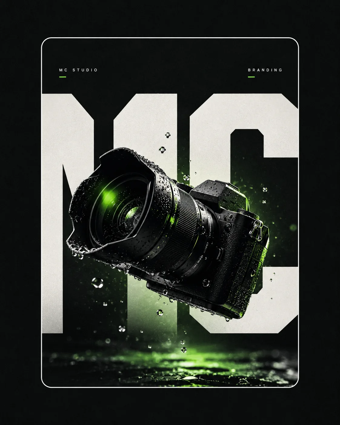 Affiche monogramme MC avec appareil photo